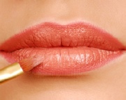 bareMinerals Makeup School - Lips